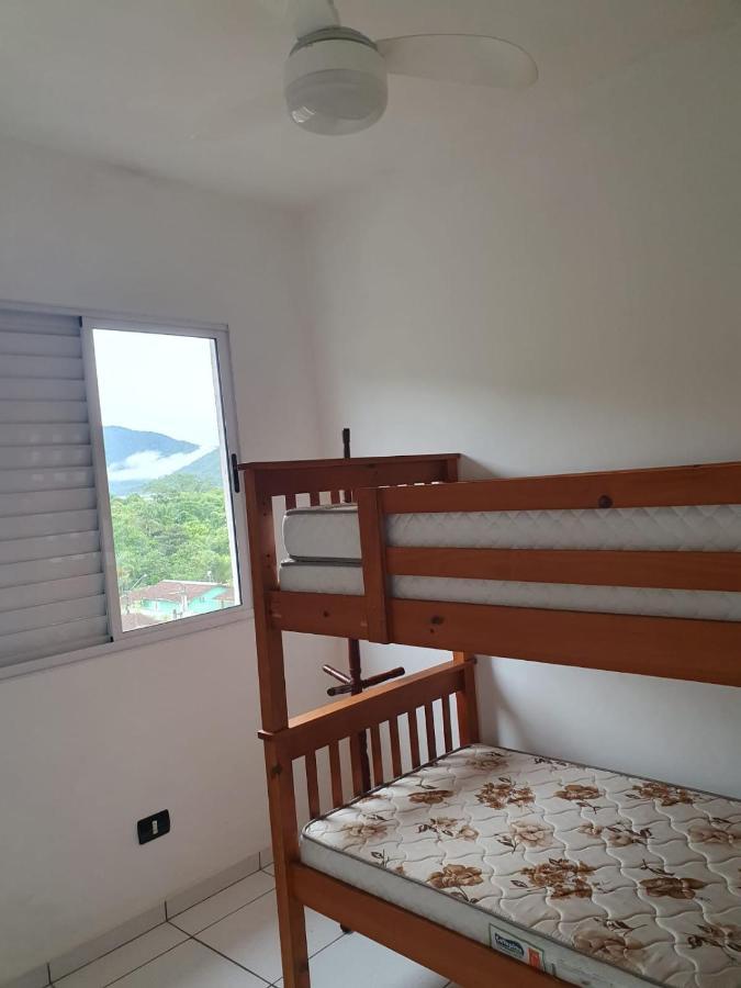 Apartamento com Varanda